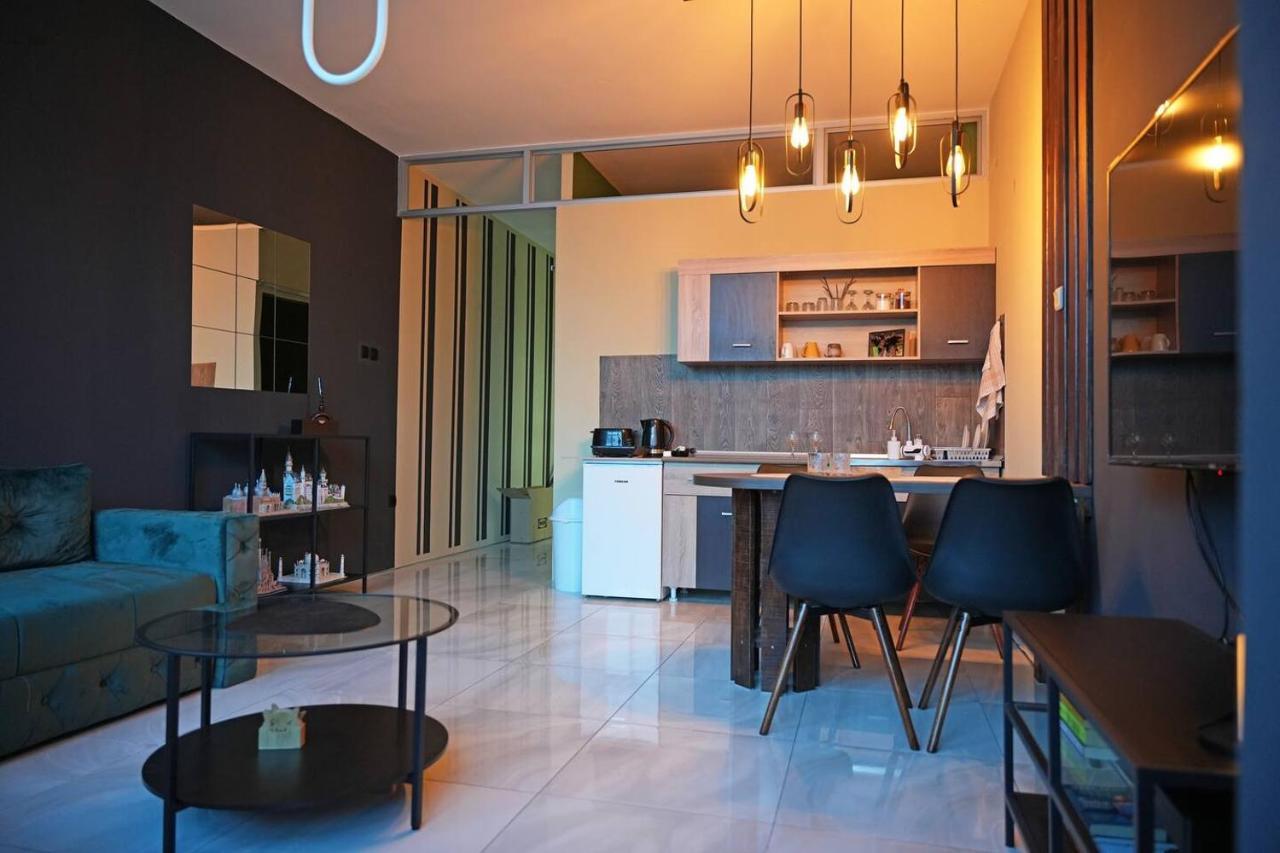 Black Diamond Ниш Экстерьер фото
